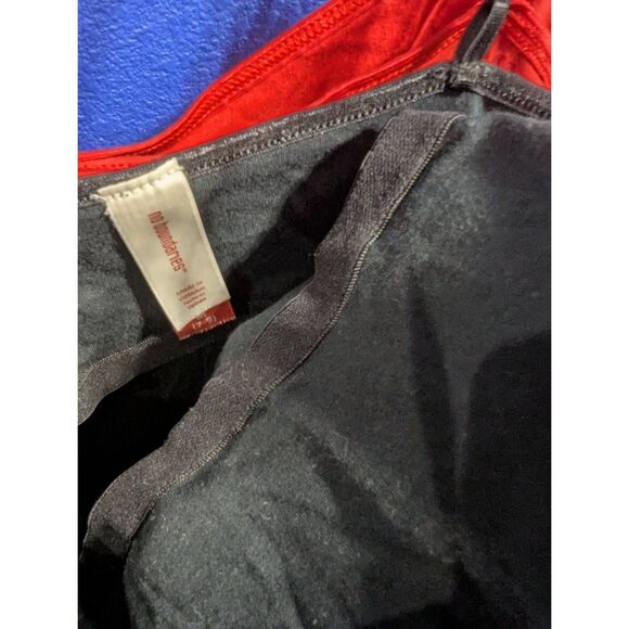 Pair of Cami Tanks! - Picture 8 of 8
